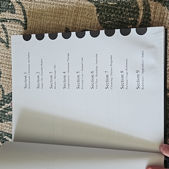 Essential Oils Desk Reference Book 3rd Edition - Picture 8 of 12